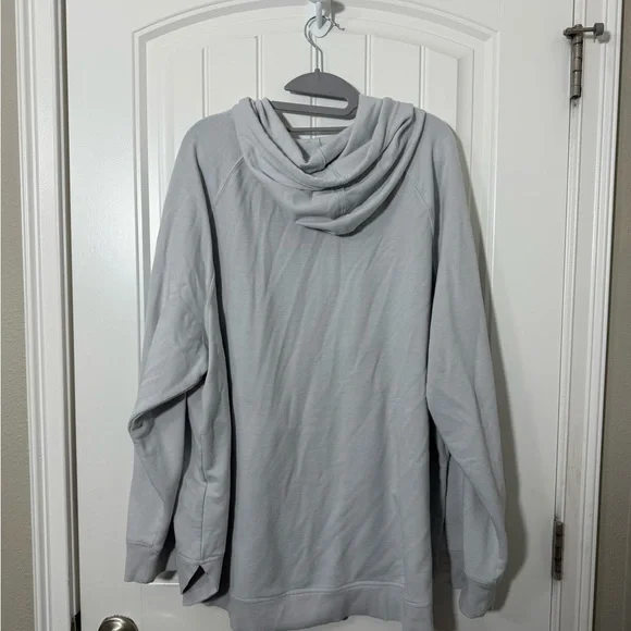 Maurices Off White Quilted Hoodie Sweater - Picture 2 of 4